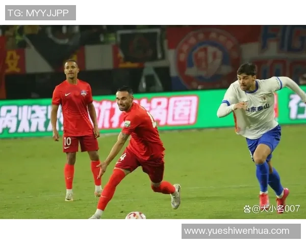 足球场上的笑料百出 看搞笑球星们的爆笑瞬间大集合