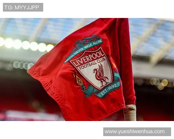 足球水怪与长人球星联手掀起赛场新风潮，打破传统足球界限