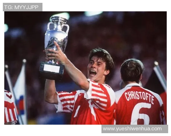 酒吧足球球星的传奇人生与场外风云：从绿茵场到夜晚聚会的精彩故事